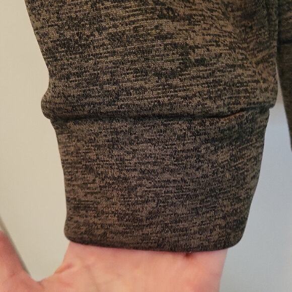 Under Armour Men's Size M Loose Fit Quarter-Zip Pullover Shirt Gray - Picture 5 of 8